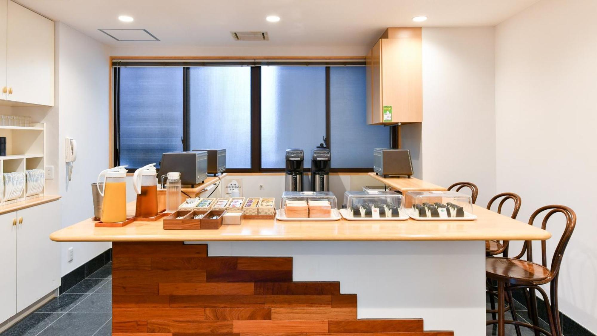 โอกาซากิ ไดอิชิ โฮเต็ล อีสต์ วิง Hotel ภายนอก รูปภาพ